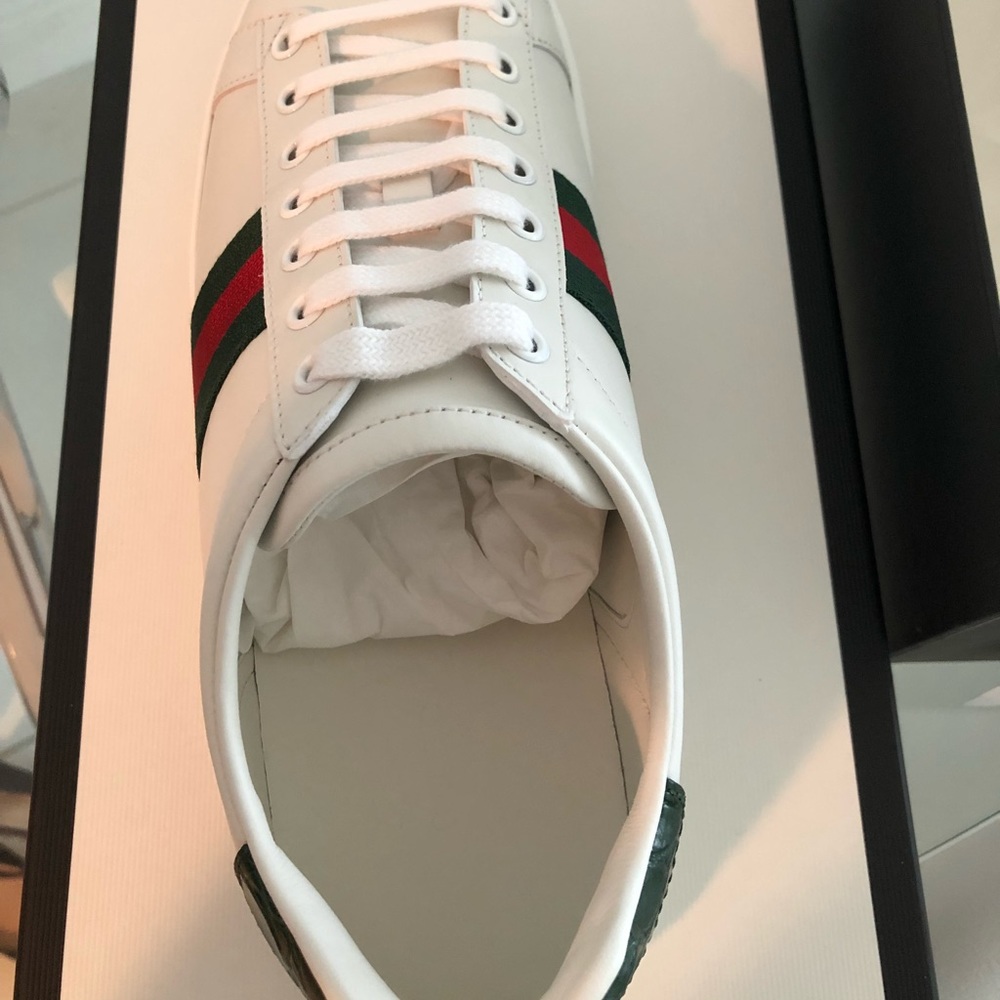 Gucci woman sneakers size 40 or 10 NEW